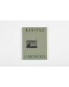 Kertész – Lartigue. Un pas de côté